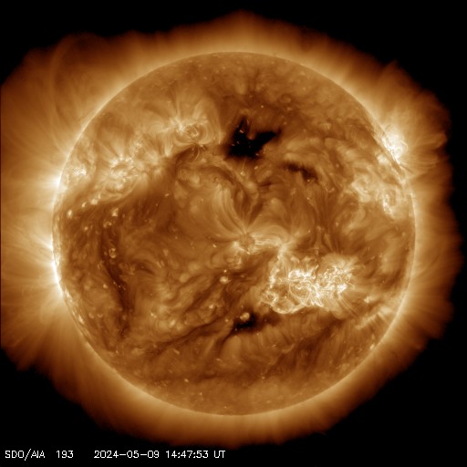 SDO solar image - 193 angstroms - Courtesy of NASA/SDO and the AIA, EVE, and HMI science teams.

